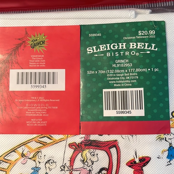Grinch Vinyl Tablecloth - Picture 7 of 7